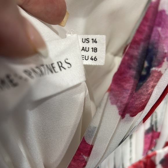 Fame & Partners BhLDN Maxi Dress Size 14 - Picture 10 of 12